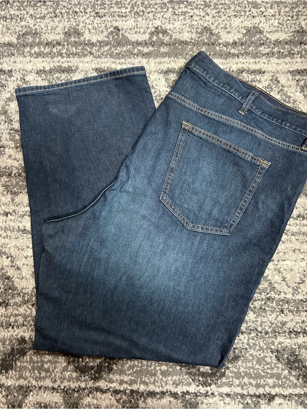 Old Navy Men's Relaxed Fit Dark Blue Denim Jeans